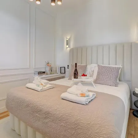 Cia - Luxurious Flat On Champs-élysées * Parigi